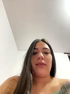 Latina vanessa online show from January 9, 3:00 am
