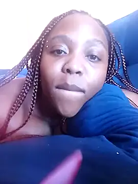 IceBellaCane313 online show from February 8, 9:24 am