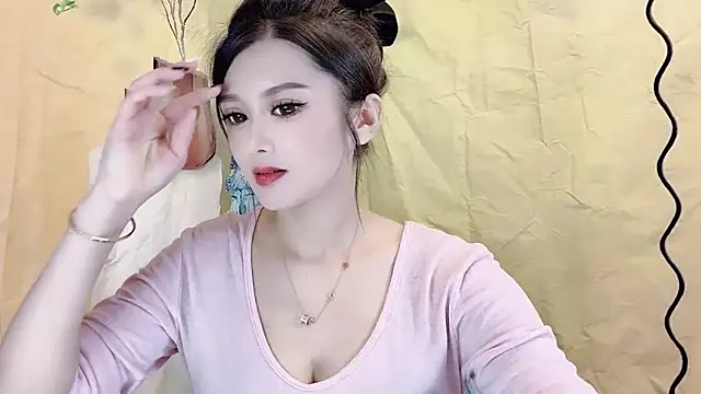 Snapshot of VIWVI chatting on September 25, 4:11 am VIWVI online show from September 25, 4:11 am
