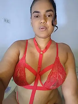 AntonellaShot online show from June 14, 5:13 pm