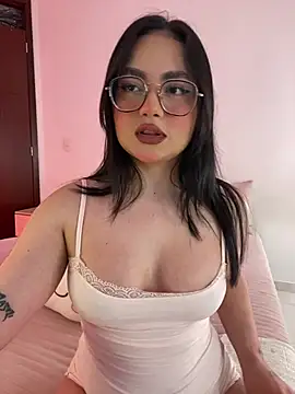 montmariana online show from January 10, 1:32 am