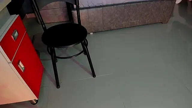 Matureyulyet online show from November 10, 8:26 pm