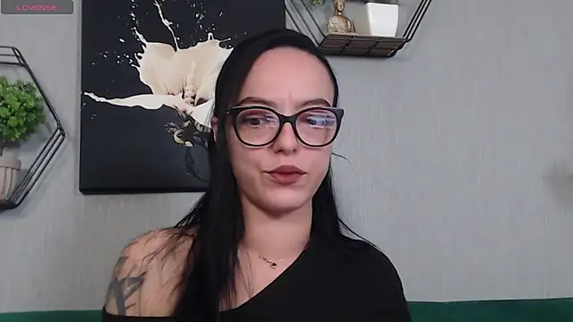 IzabelllNoir online show from April 9, 7:25 am