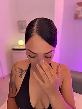 Sara LipsX online show from February 25, 2:10 am