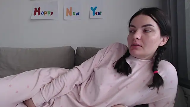  JustmeHere  online show from February 12, 6:59 am