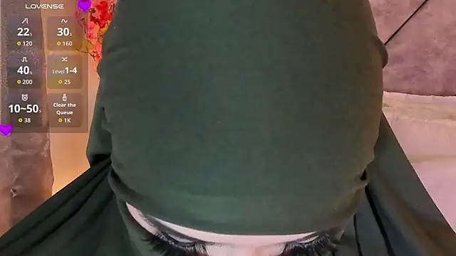 anna-henao online show from November 7, 10:47 pm