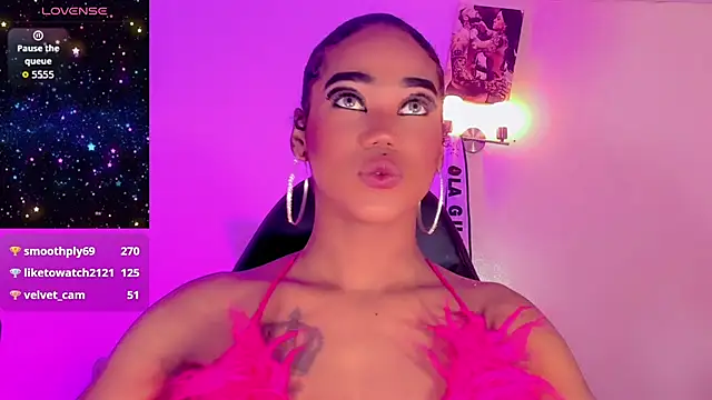 naomy  xx online show from December 15, 3:17 pm