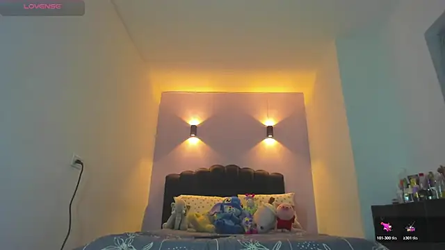 Sofia Clauss  online show from March 20, 5:56 am