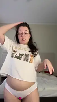 emigooflordXD online show from April 25, 2:58 pm