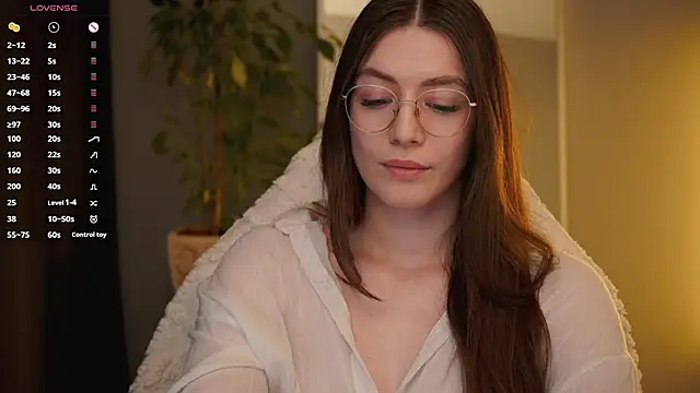 Ester Hill online show from March 5, 7:26 am