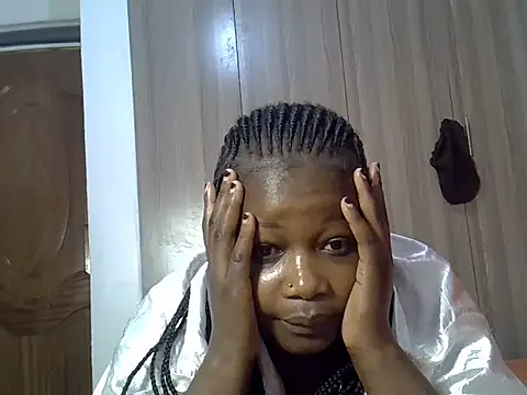 freaky juicy online show from November 6, 8:37 pm