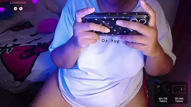 KittyHot20 online show from May 17, 11:15 pm