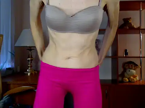 Tanya6547 online show from November 6, 9:26 am