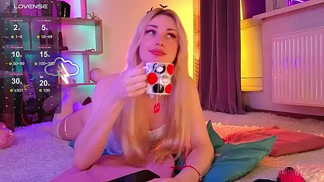 Inchcaser  online show from April 14, 9:04 pm