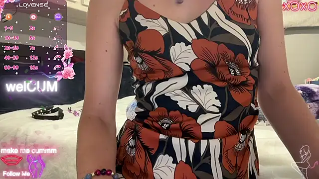 foreverkinky online show from October 21, 11:31 pm