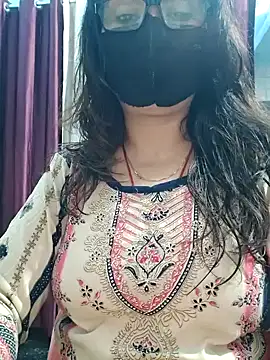 Aishwaryaa 69 online show from December 14, 6:41 am