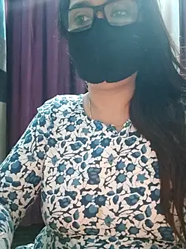 Aishwaryaa 69 online show from November 10, 4:46 pm