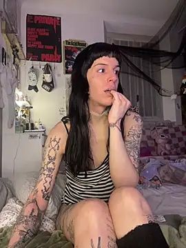 giuli zerozero online show from January 12, 4:23 pm