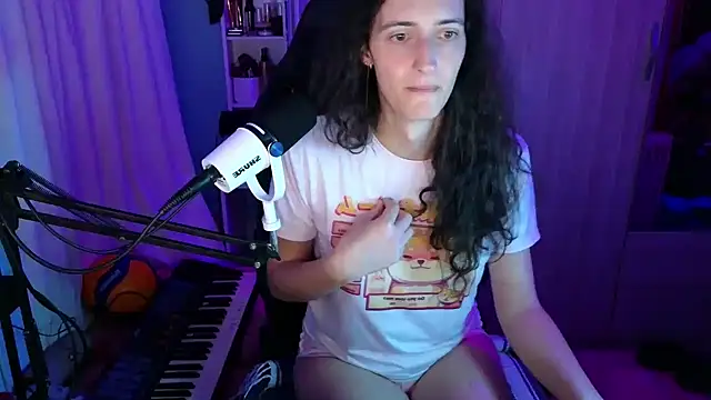 MemiKouki online show from November 28, 5:38 pm