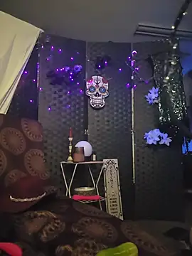 Avaivory online show from November 2, 4:05 am