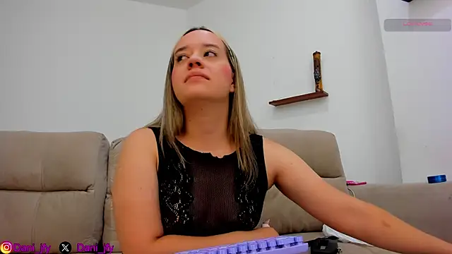 Dani javi online show from November 7, 1:22 am