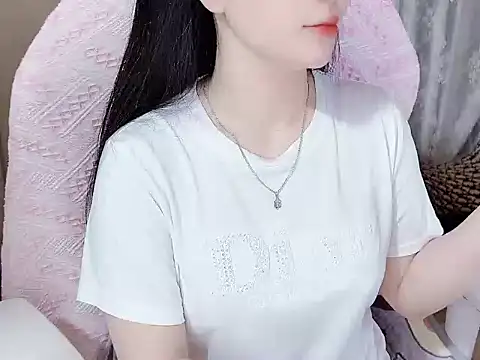 Agnelyn     online show from October 13, 11:40 pm