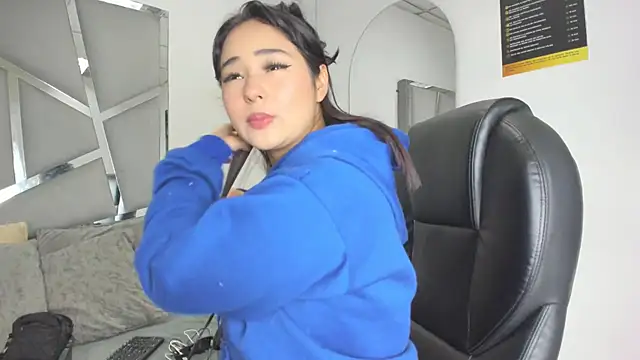 Catherinee69 x online show from November 21, 3:41 am