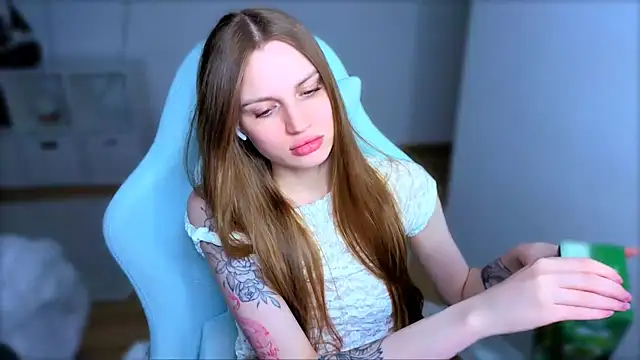 StellaLawless online show from April 12, 7:49 pm