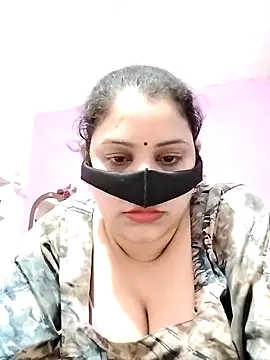 khanZaadii online show from March 6, 9:10 pm