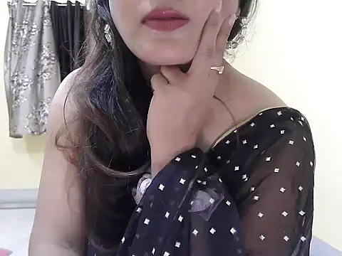 Model-Tanya online show from March 14, 6:31 pm