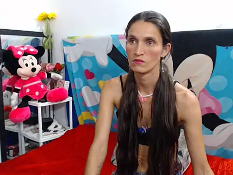 Snapshot of Nathasha_LatinHot chatting on October 26, 1:12 am Nathasha LatinHot online show from October 26, 1:12 am