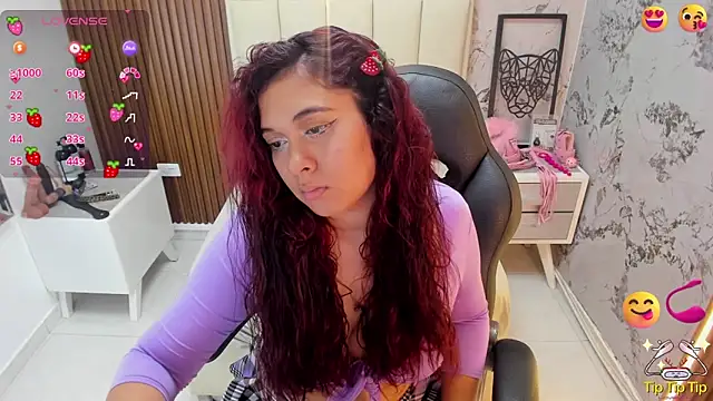 MADISON ROWAN1 online show from December 23, 3:54 am