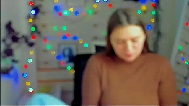 Josephine Kiss online show from April 18, 7:33 am