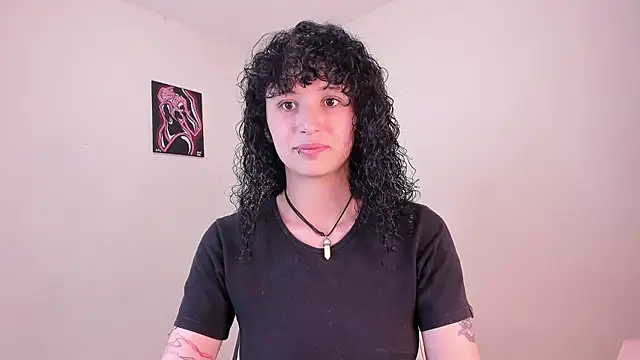 valentina 27 online show from January 12, 3:34 am