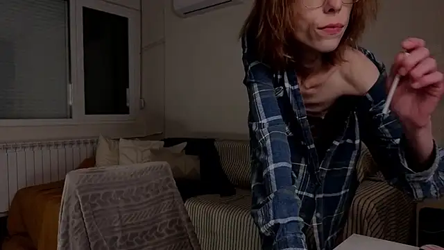 amber quell here online show from November 7, 3:28 pm