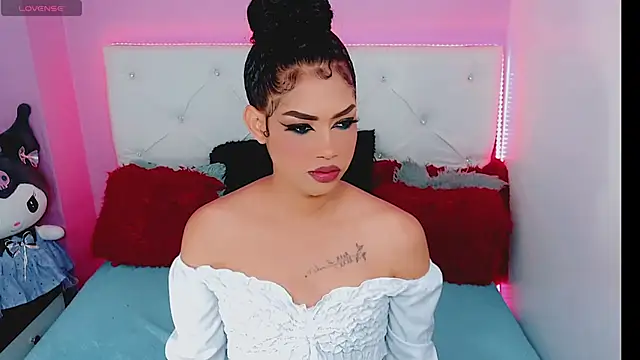 Amanda bigx online show from October 5, 5:45 am