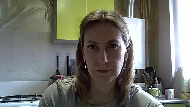 AshleyXHoney online show from April 20, 8:17 am