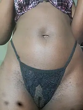 julietunderwoood online show from September 20, 4:33 am