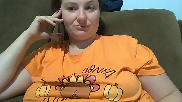 MilfyMrsRobinson online show from November 12, 12:36 pm