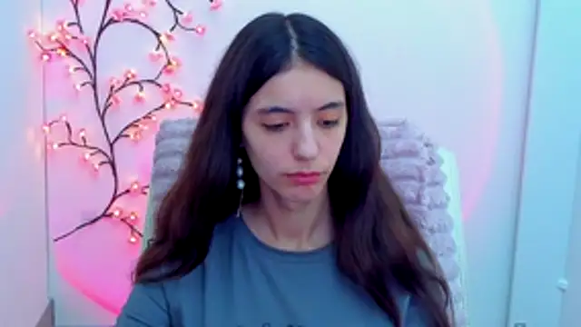 Aishell  online show from April 2, 1:52 pm