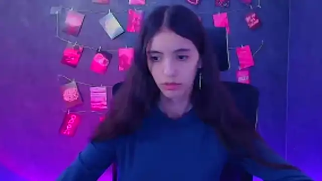 Aishell  online show from April 12, 8:28 am