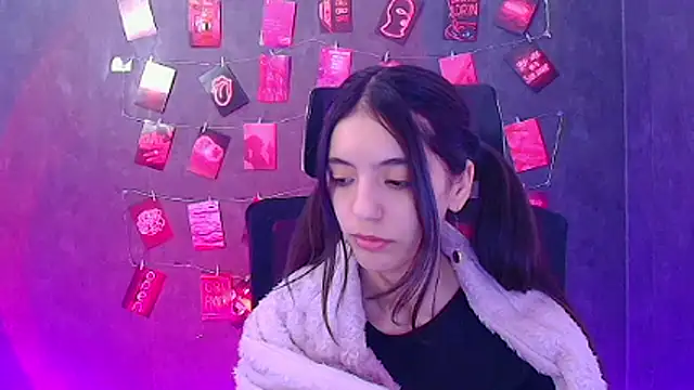 Aishell  online show from March 22, 8:20 am