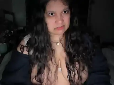 MelanieFawker online show from November 25, 2:47 am