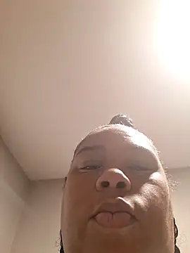 pinkpassionpleaser online show from April 7, 10:06 am