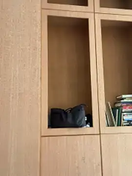 Eliza-E online show from April 16, 2:12 am