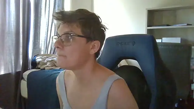 KaliSnow199623 online show from September 20, 12:10 am