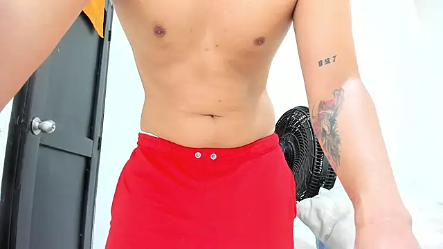 miasoldatty online show from April 13, 9:43 am