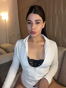 Leah Honey26 online show from March 6, 11:22 pm