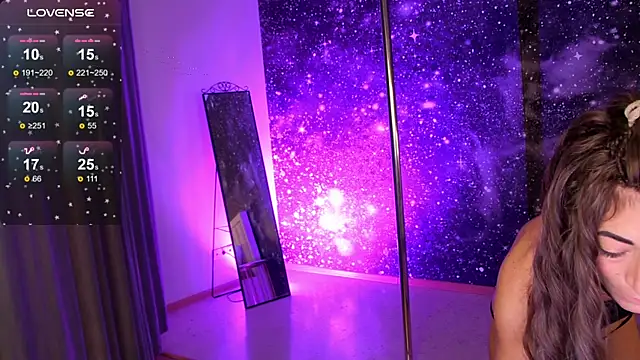  F R A U  online show from September 18, 1:26 am