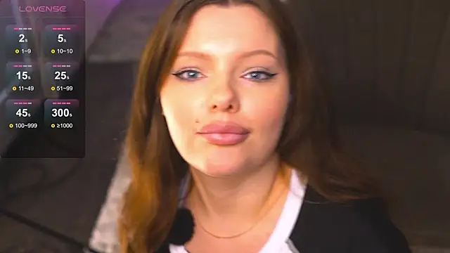 Your Sweet Julia online show from February 3, 6:40 am